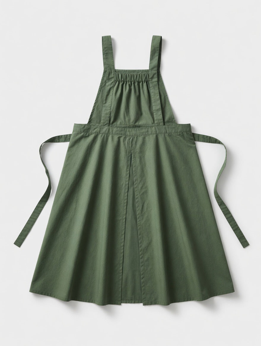 Back view of SharpCzar Haven grooming apron in Sage Green